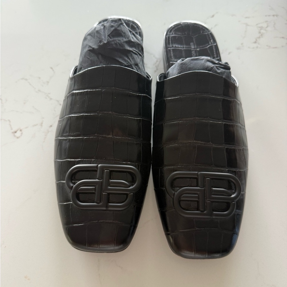 Balenciaga Black crocodile  Slip-On Loafers